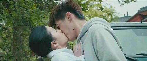 國(guó)產(chǎn)劇接吻素材視頻大全,浪漫瞬間大盤(pán)點(diǎn)