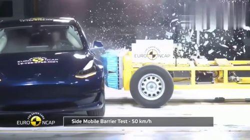 國產(chǎn)電動(dòng)車撞車測(cè)試視頻,揭秘安全性能與耐撞實(shí)力