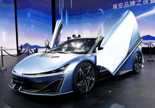 國產(chǎn)車帶翅子視頻集錦,炫酷視頻集錦賞析